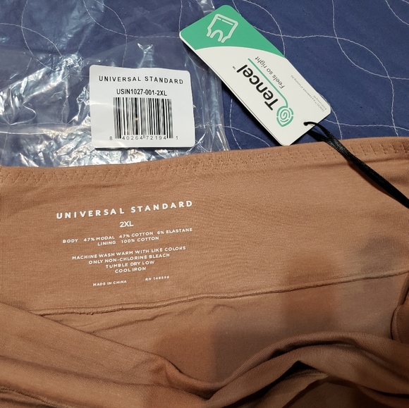 High Rise Full Coverage Briefs - Picture 3 of 5